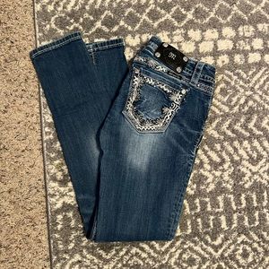 Miss Me Signature Skinny size 27